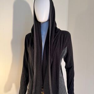 Nesh NYC Medium Wrap Cardigan Hoodie with inner tie and metallic detail EUC